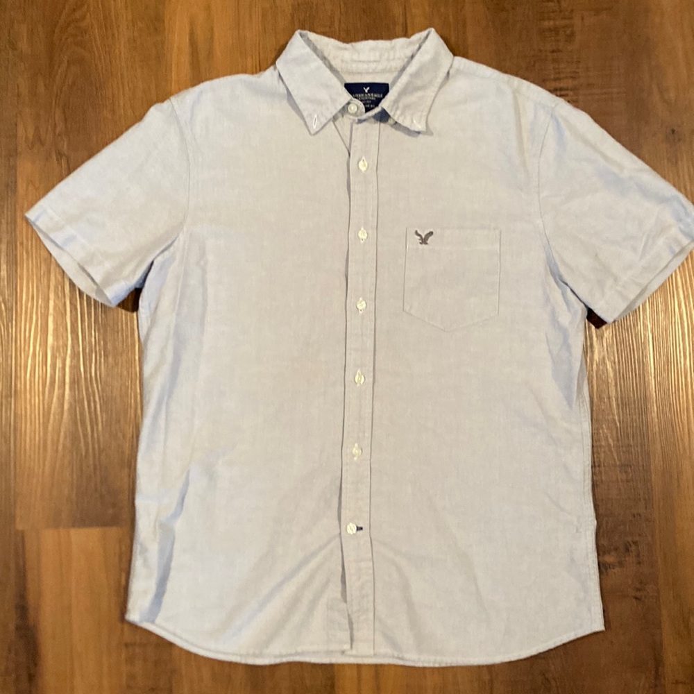 American eagle button down shirt